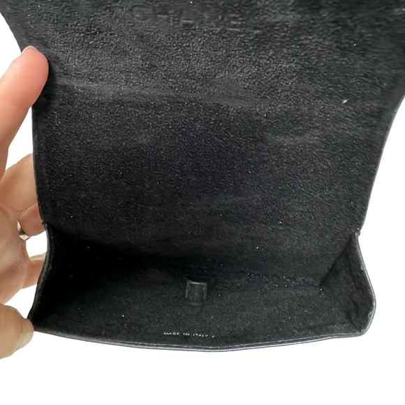 Authentic CHANEL Large Quilted Leather Oversized Sunglasses Case - Picture 7 of 13